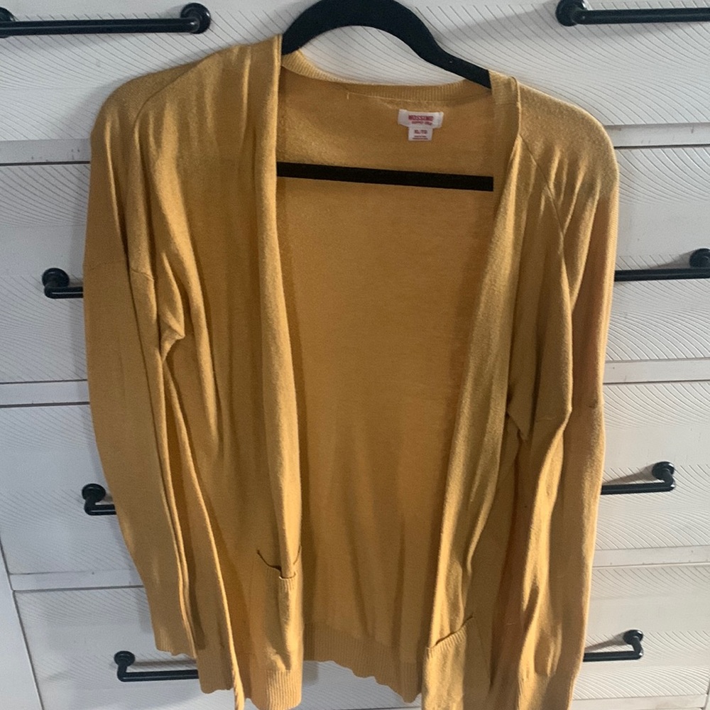 Mossimo cardigan